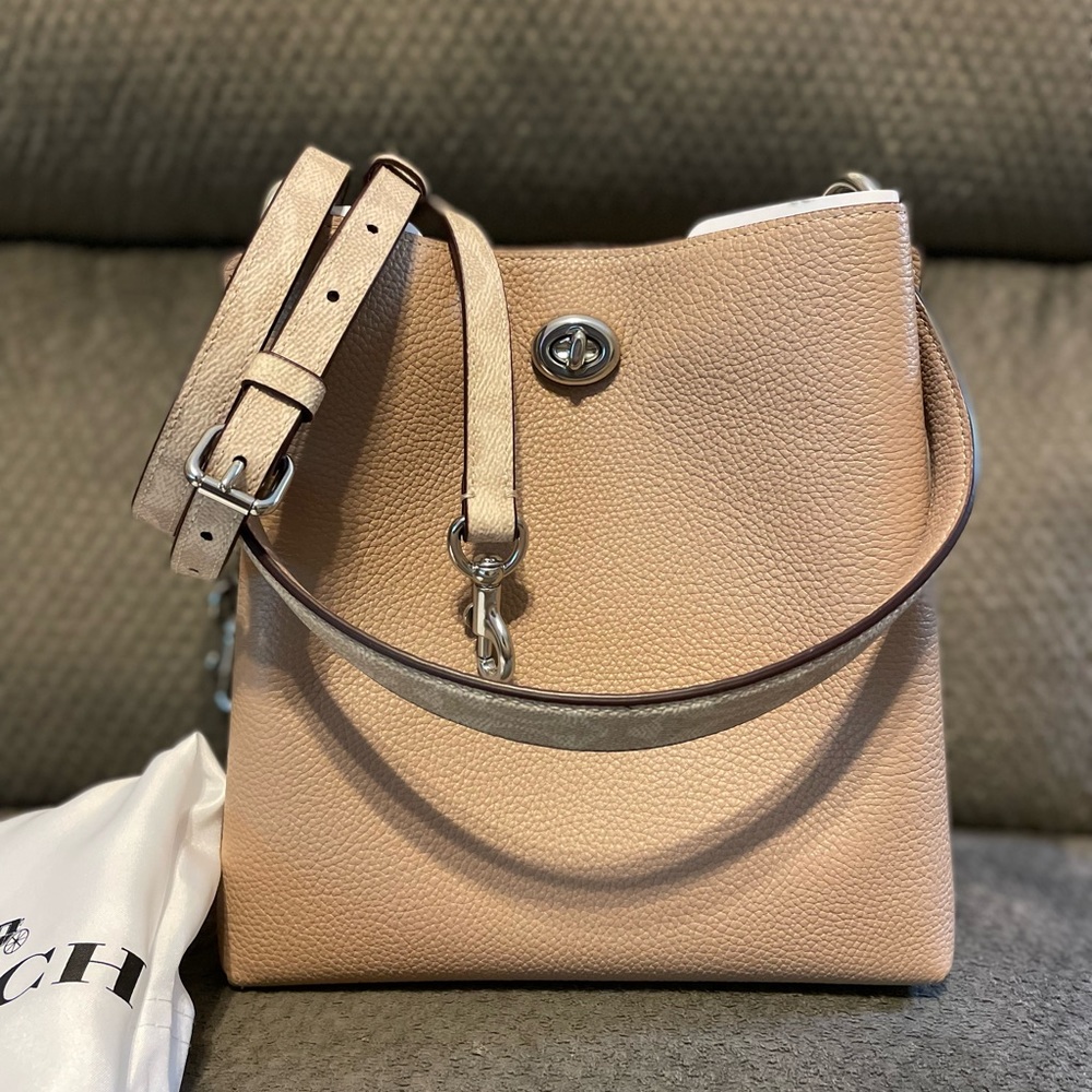 **SOLD**** SOLD****Charlie Bucket Bag 21 in Taupe/Sand, with nickel hardware.